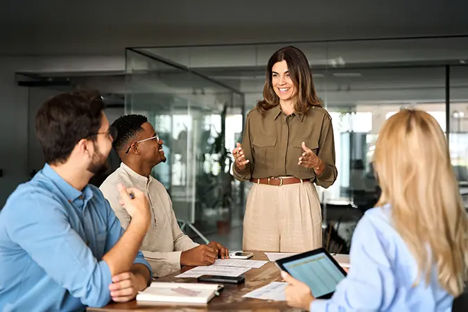 photo-corporate-team-meeting-3x2